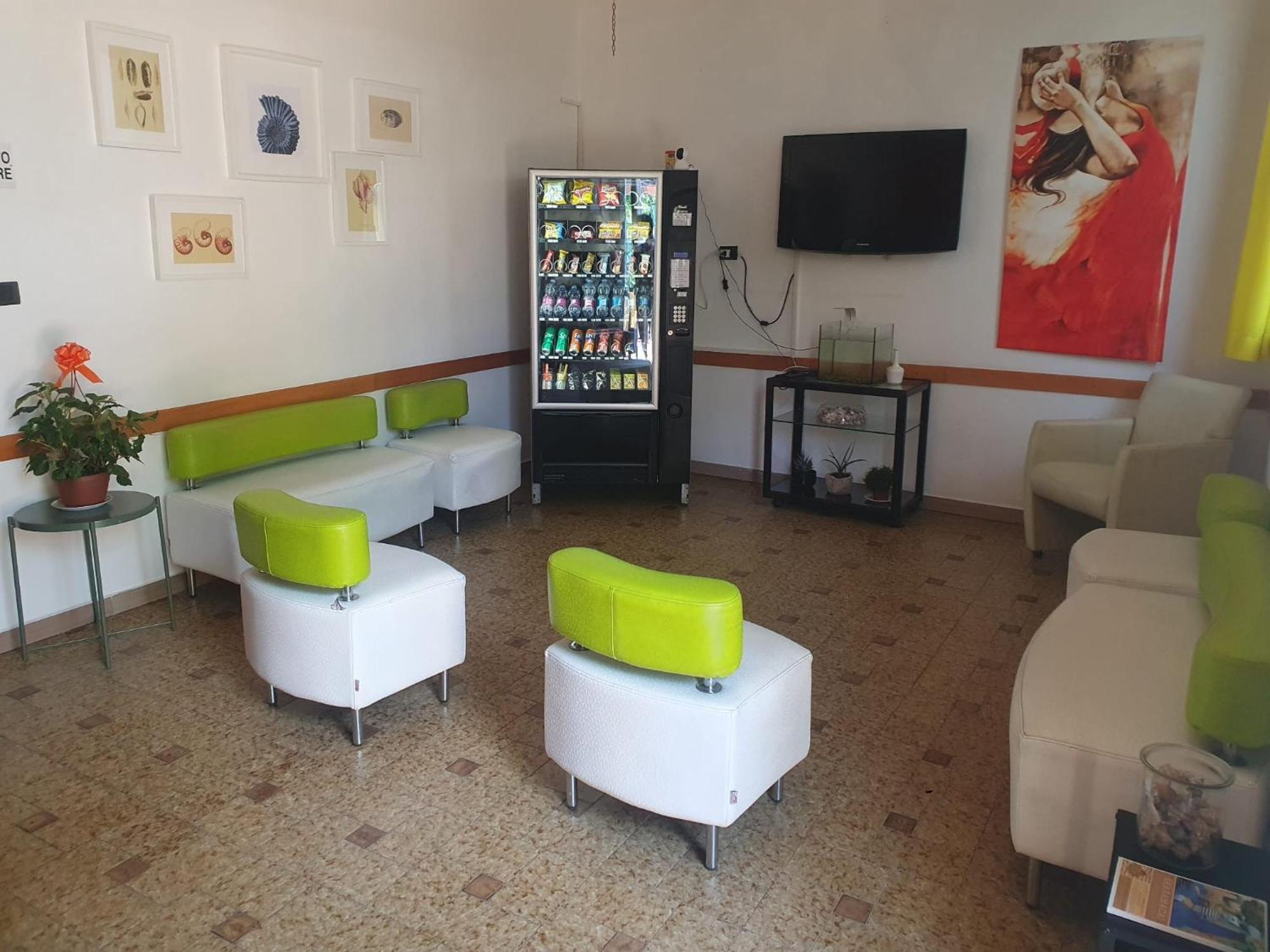 Hotel Ideale Young People Under 40 Rimini Dış mekan fotoğraf