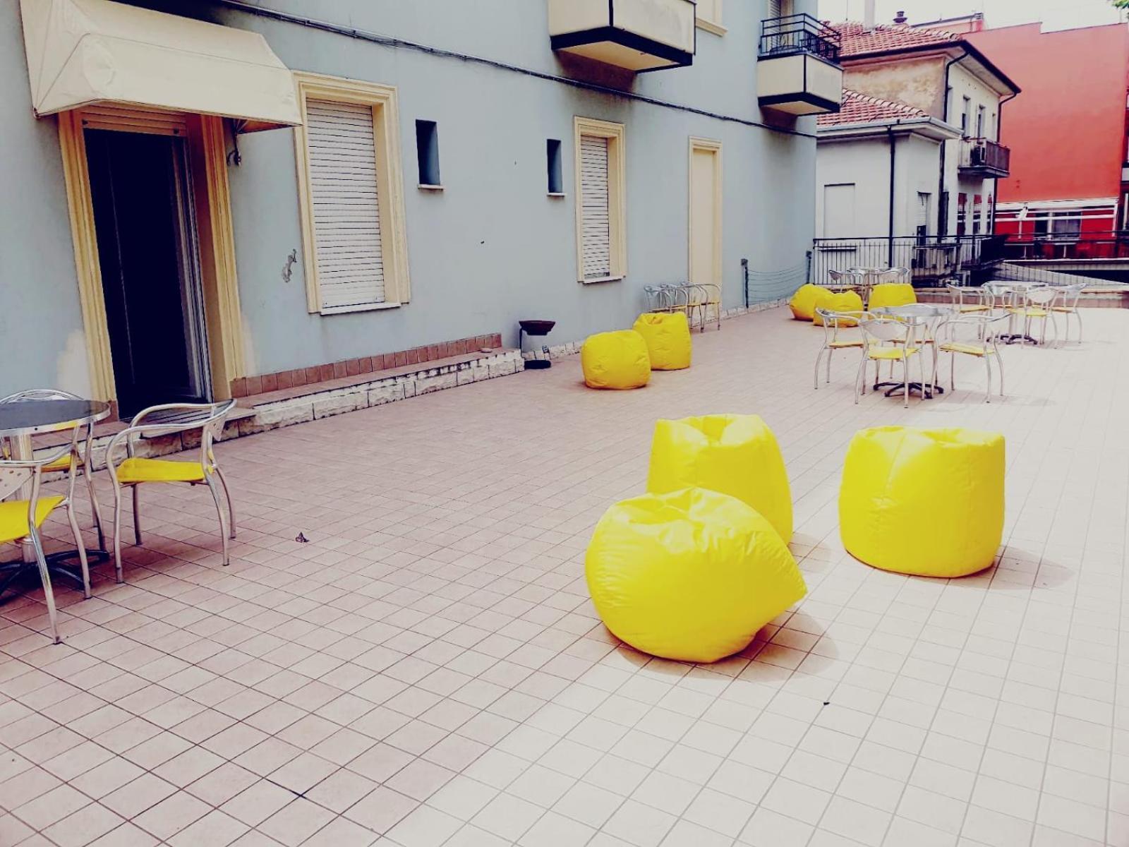 Hotel Ideale Young People Under 40 Rimini Dış mekan fotoğraf